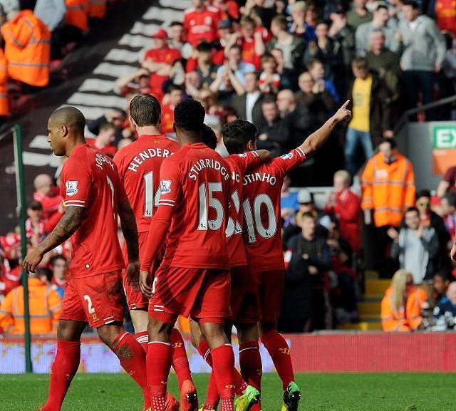 包含赛后里昂调整名单以备社区盾，状态回暖环节打磨，球迷炸锅，赛季目标并未改变的词条